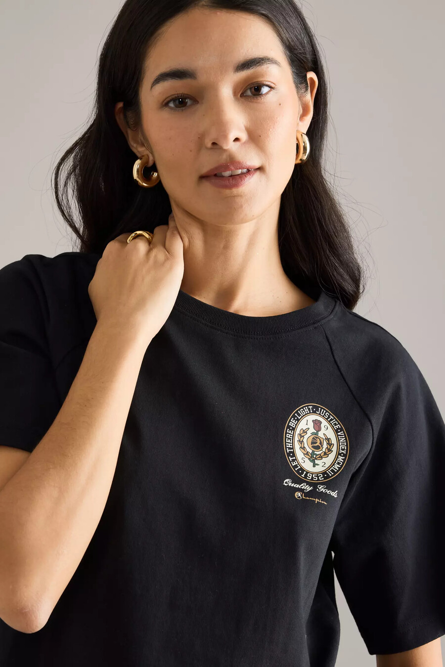 t-shirt med champion-märke