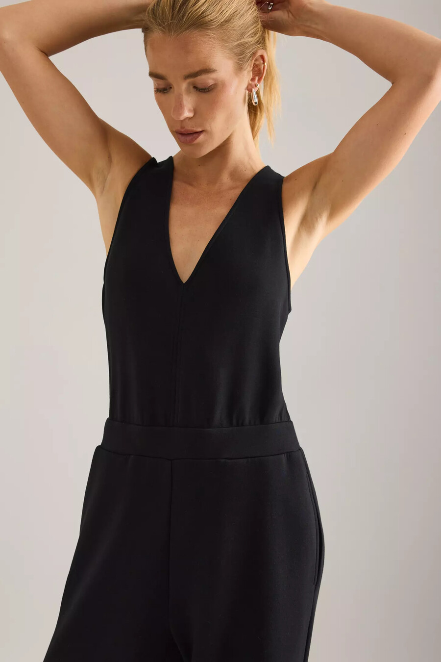 varley alina ärmlös jumpsuit med vida ben