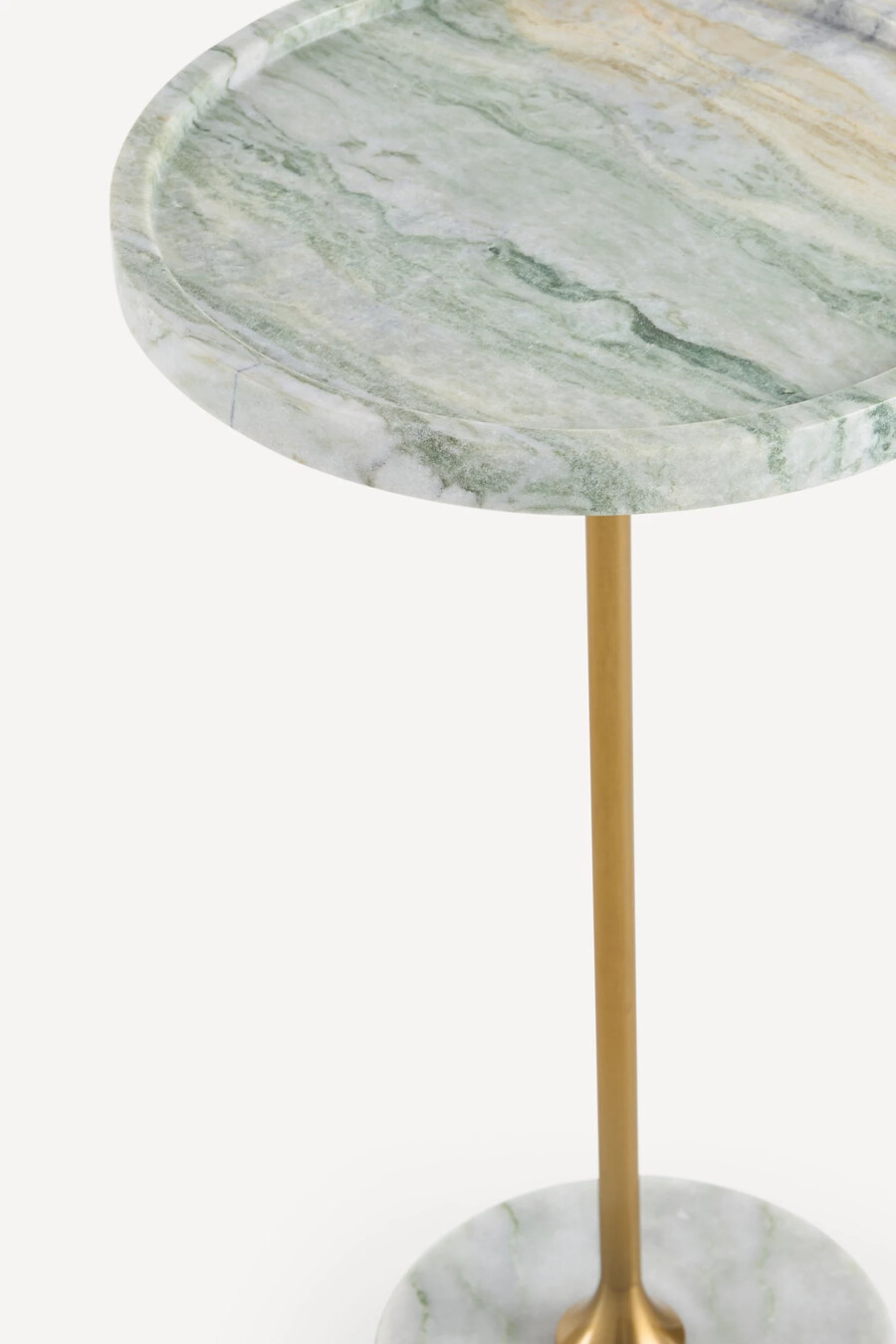 virvlande marmor sidobord