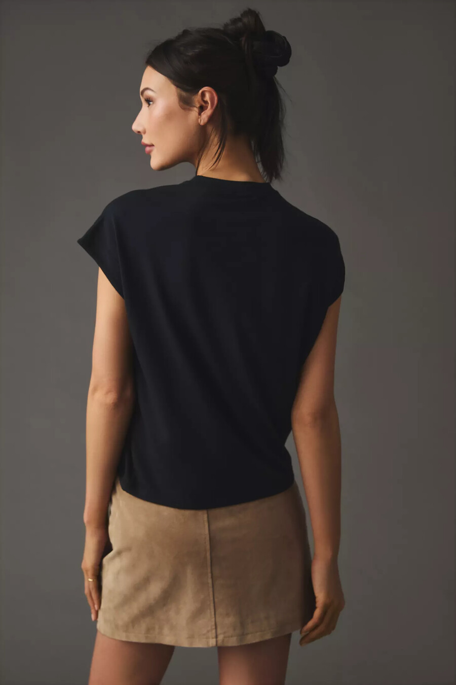 t-shirt med rund hals och kepsärm från by anthropologie