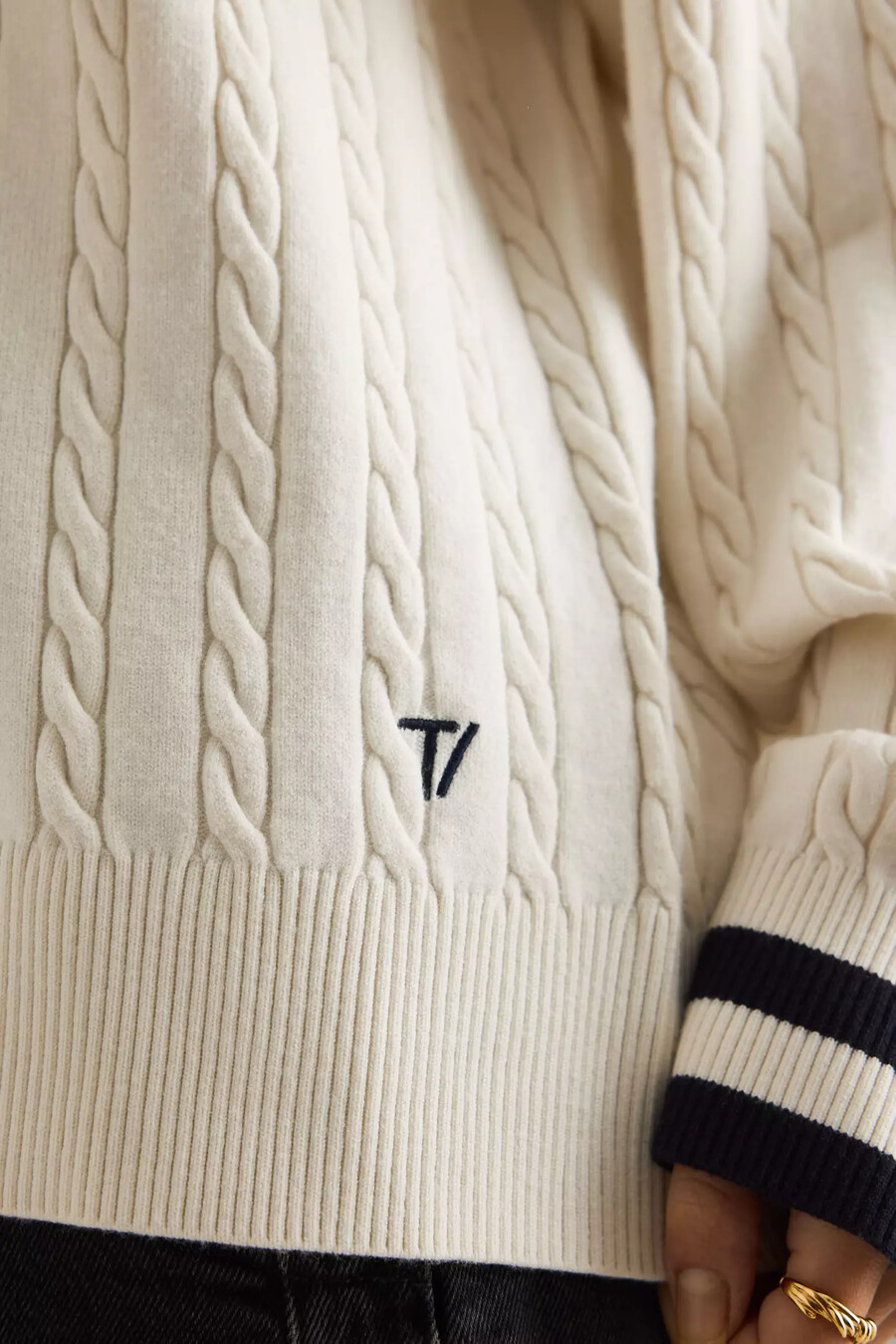 tala överdimensionerad crickettröja