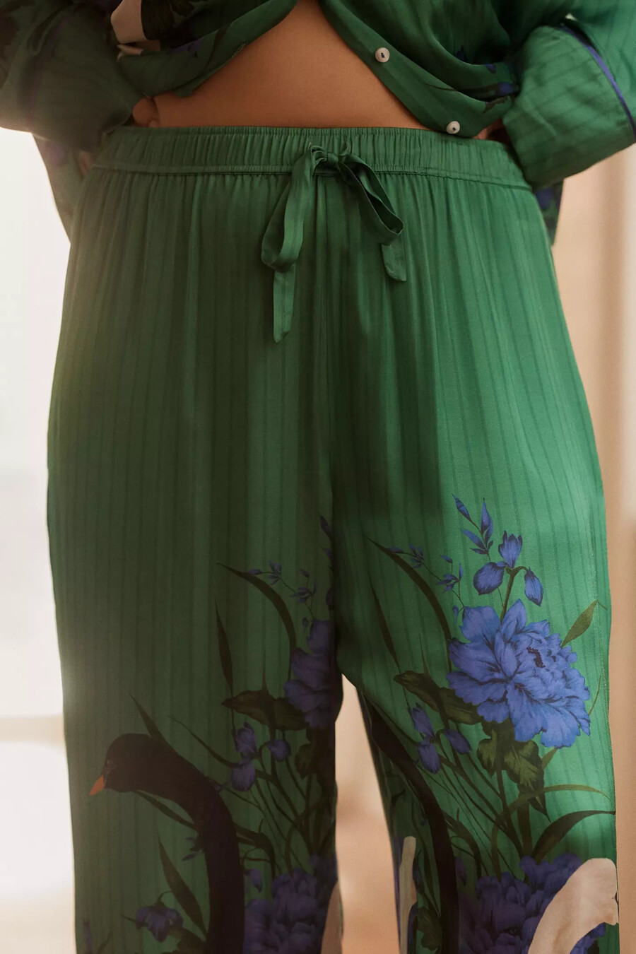 silkeslen pyjamasbyxa från anthropologie