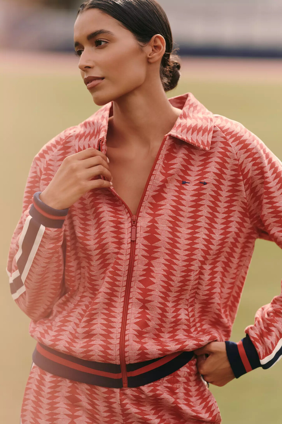 the upside x anthropologie joie pari jacka med dragkedja