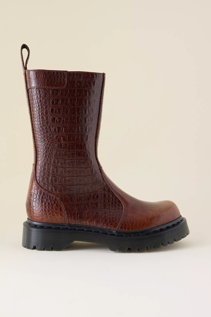 dr. martens rejena croc emboss läderstövlar