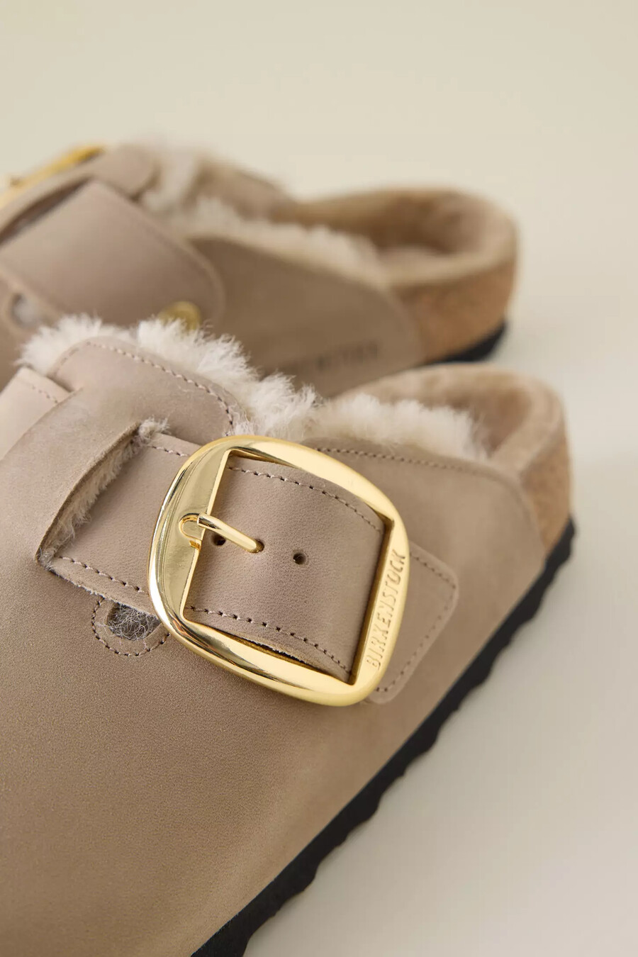 birkenstock boston big buckle shearling träskor