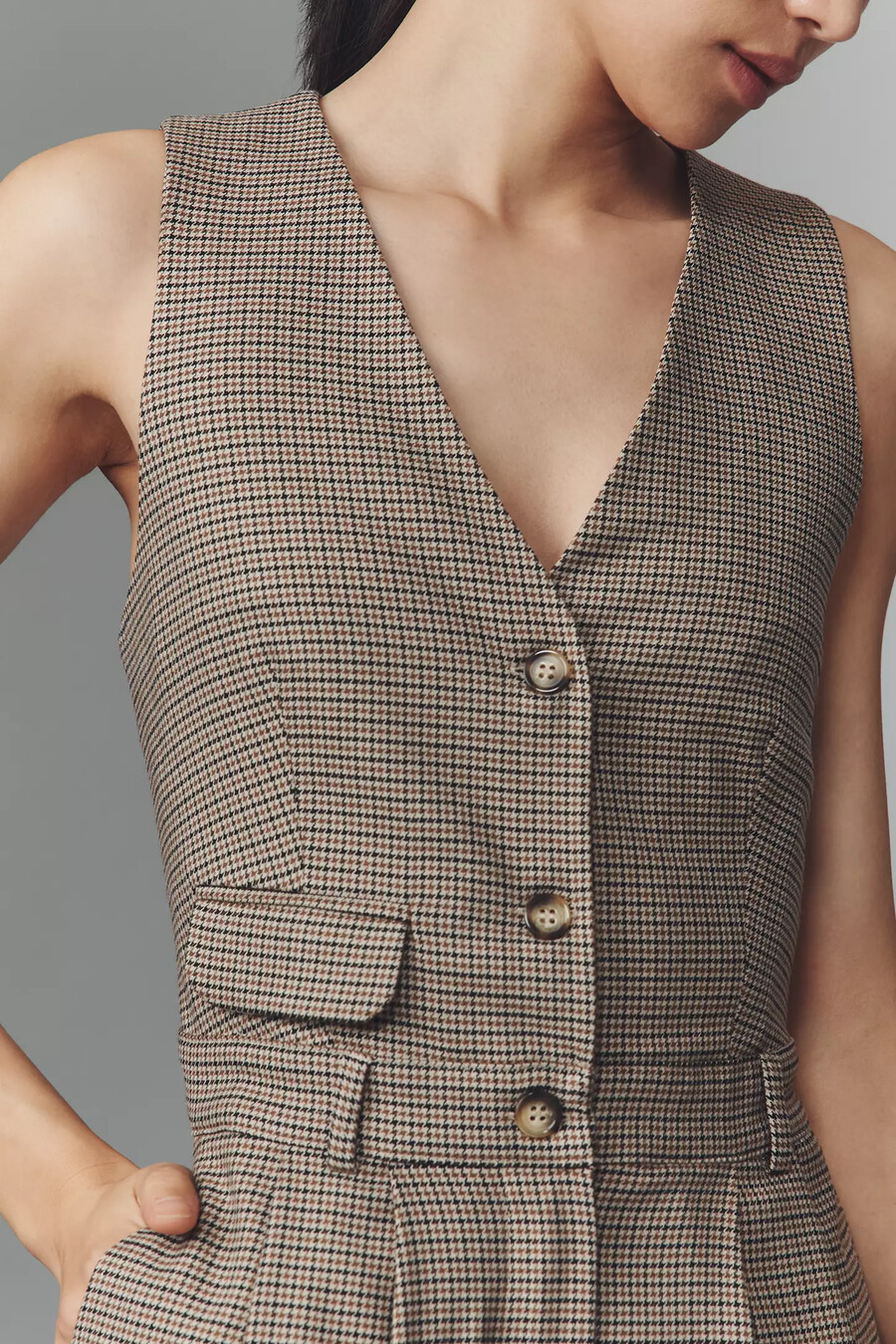 avery jumpsuit med vida ben och veckade detaljer från maeve