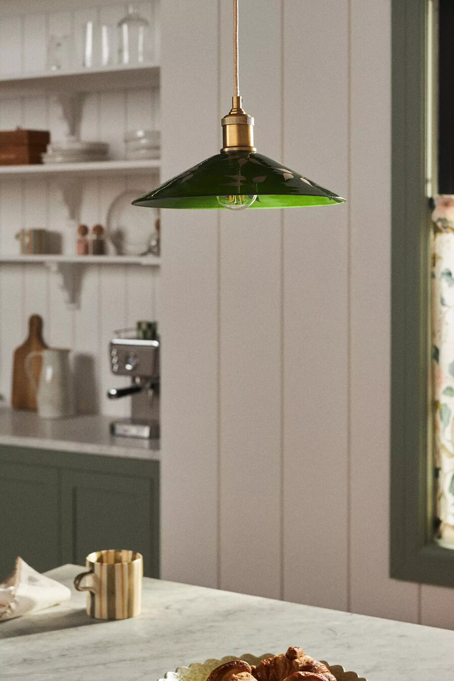 etsad lövglas pendellampa