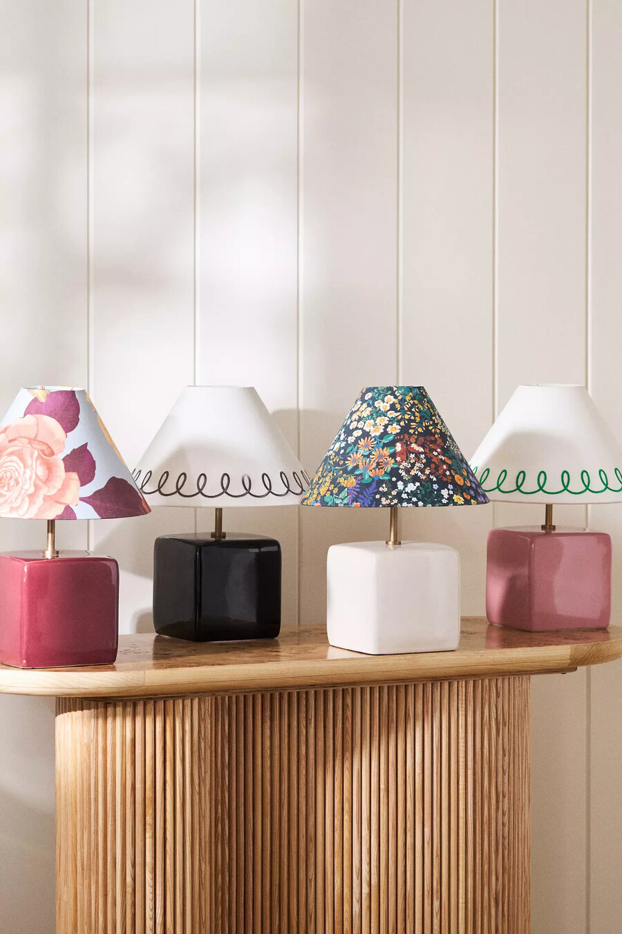 maeve keramisk bordslampa