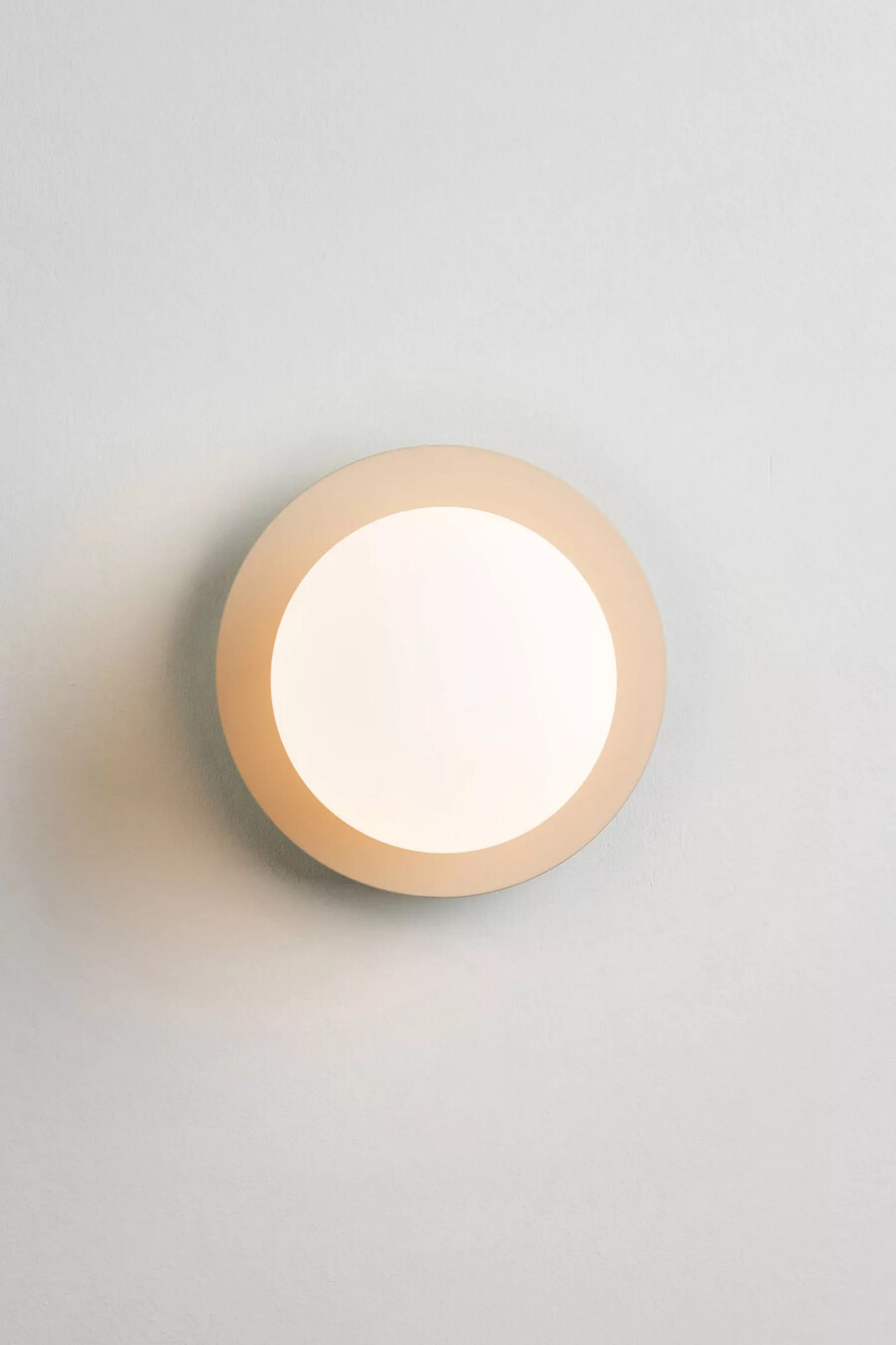 houseof opal disk vägglampa