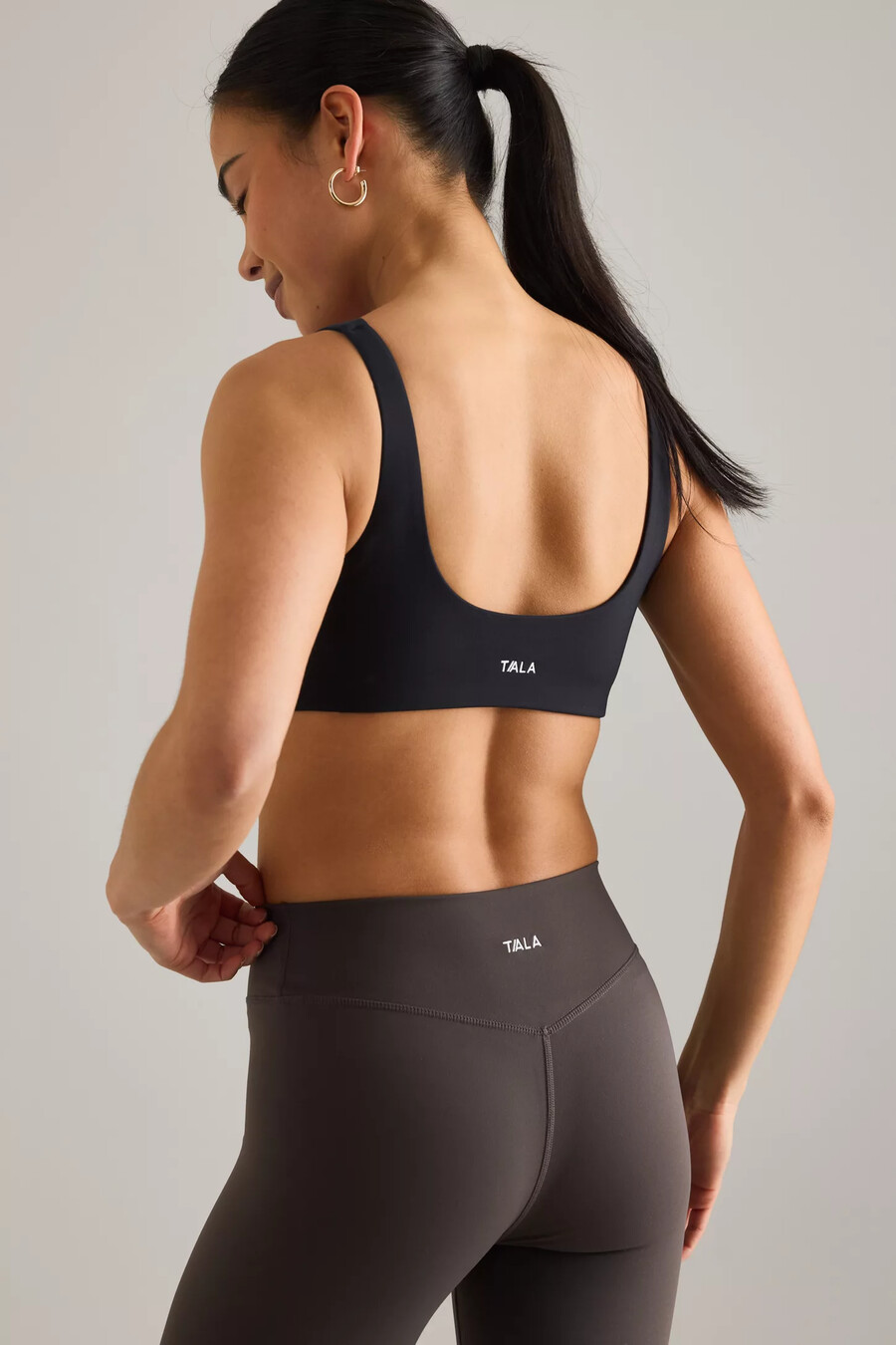 tala dayflex sport-bh med vridning framtill