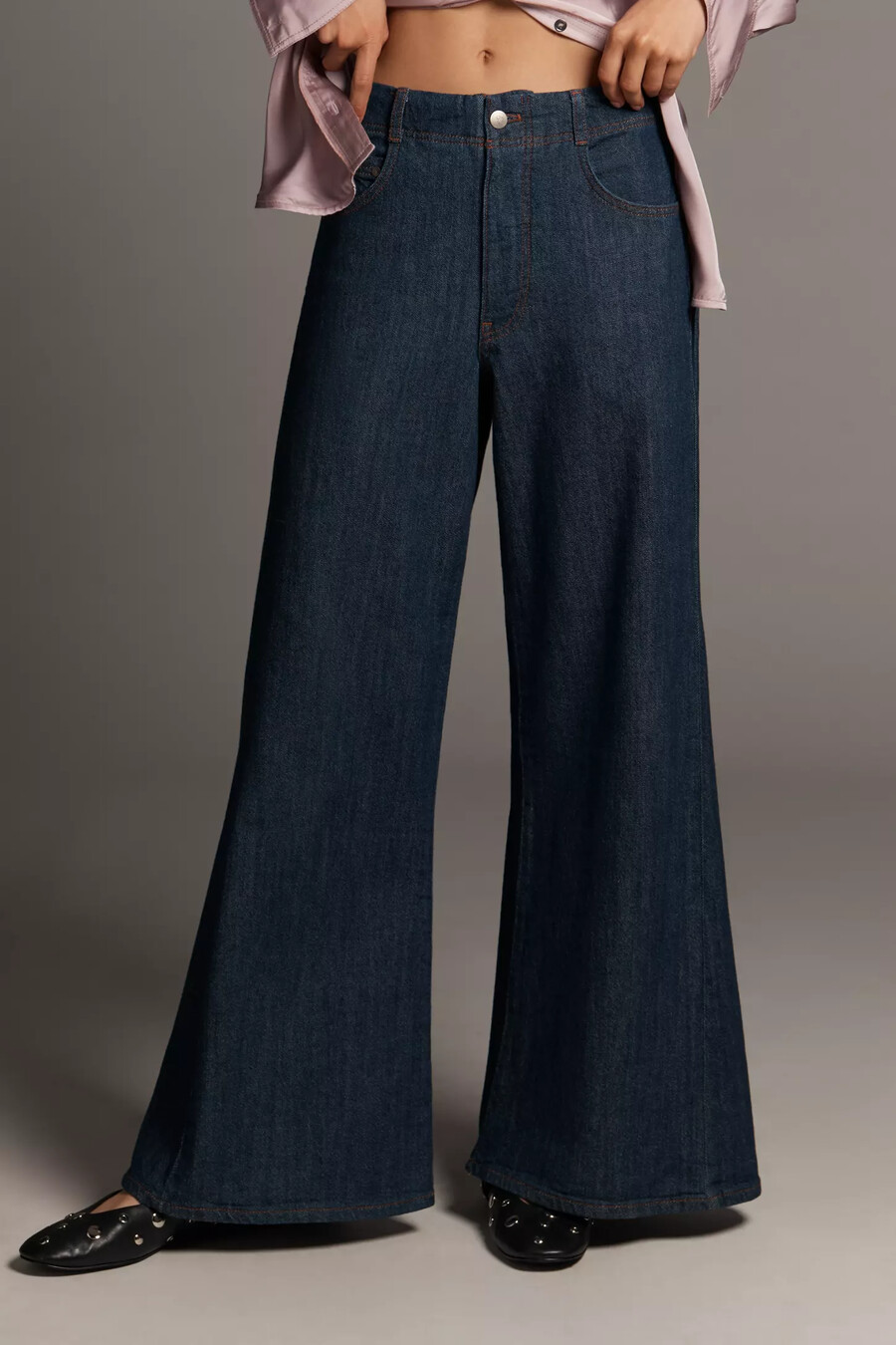 adi regenerative cotton mid-rise flare jeans från pilcro