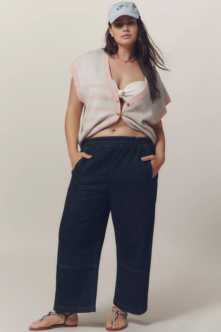izzie relaxed pull-on barrel jeans från pilcro