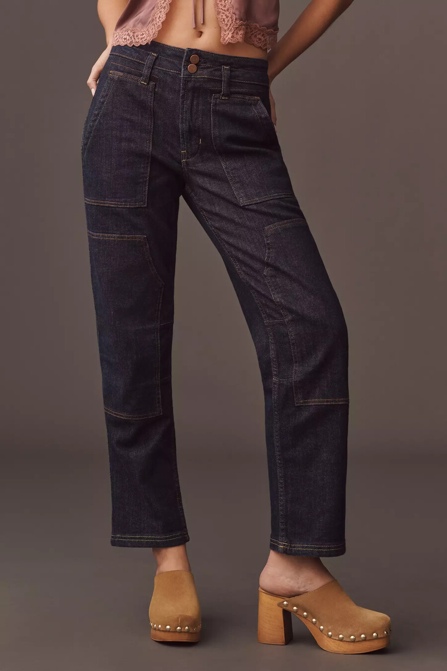 the wanderer mid-rise relaxed jeans från pilcro