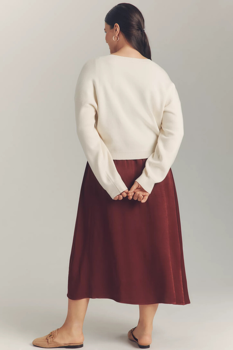 långärmad hånbar tröja och midikjol från anthropologie