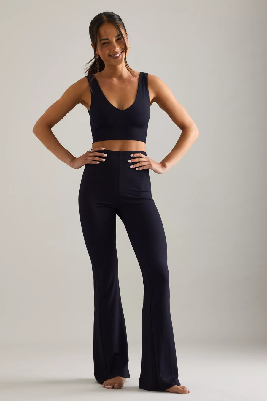 klayd deep v-formad bralette