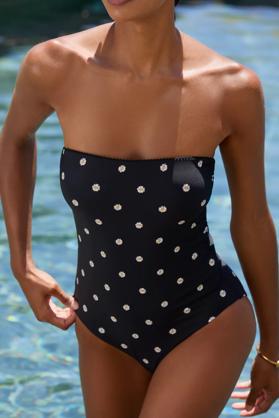 seafolly daisy chain bandeau baddräkt i helt delat