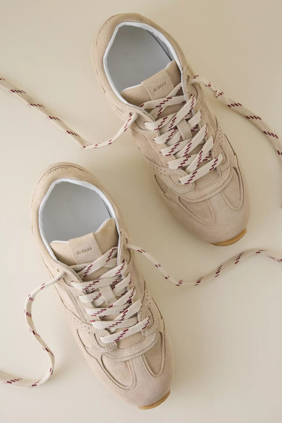 alohas tb.56 mocka krämfärgade lädersneakers