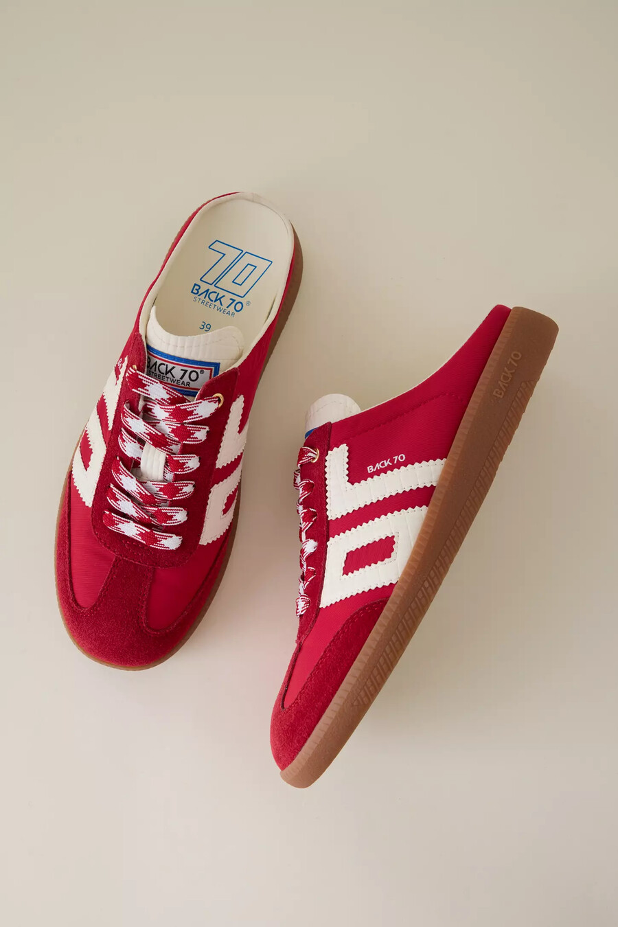 back 70 röda backless mule sneakers