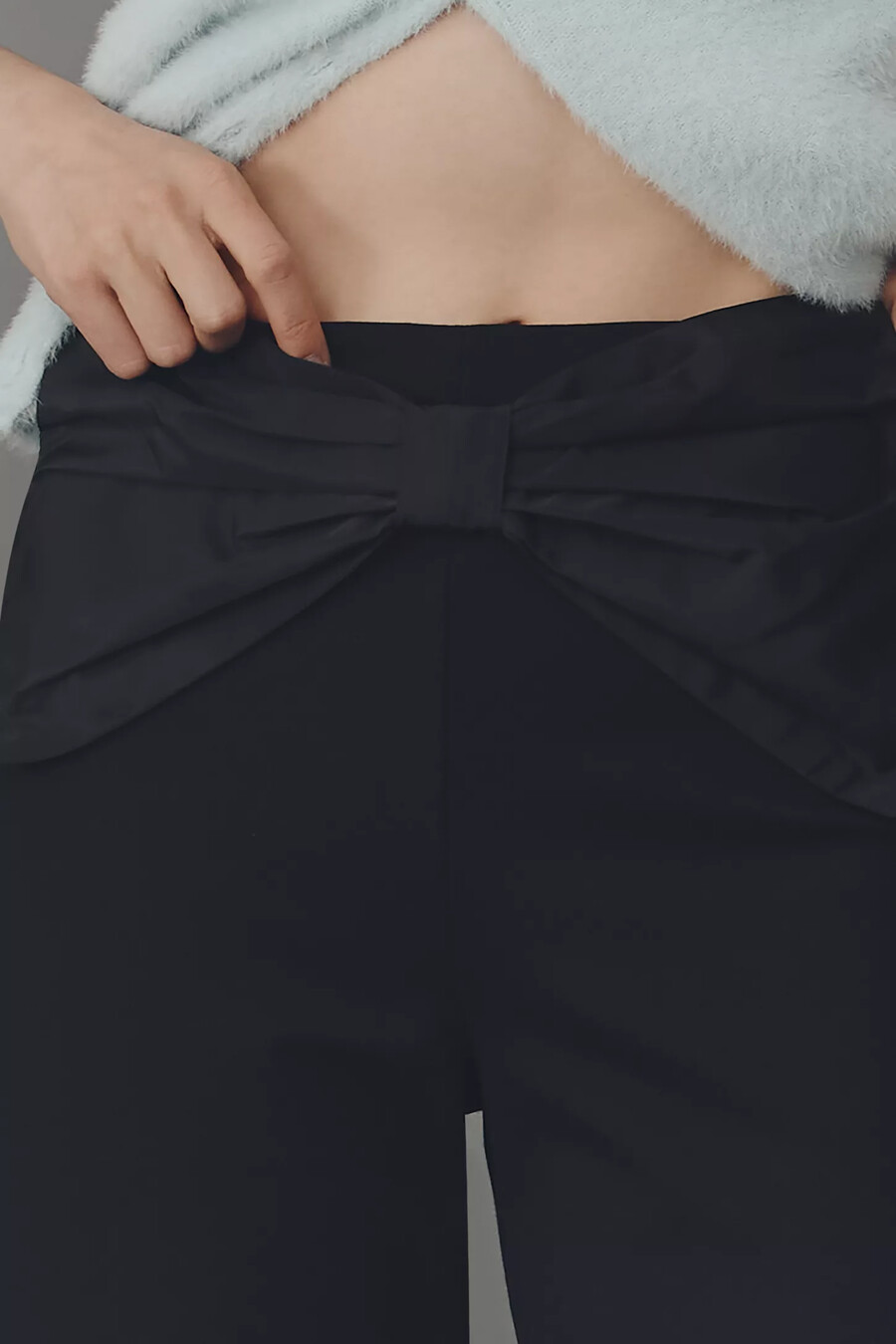 colette crop-byxor med rosettmidja från maeve