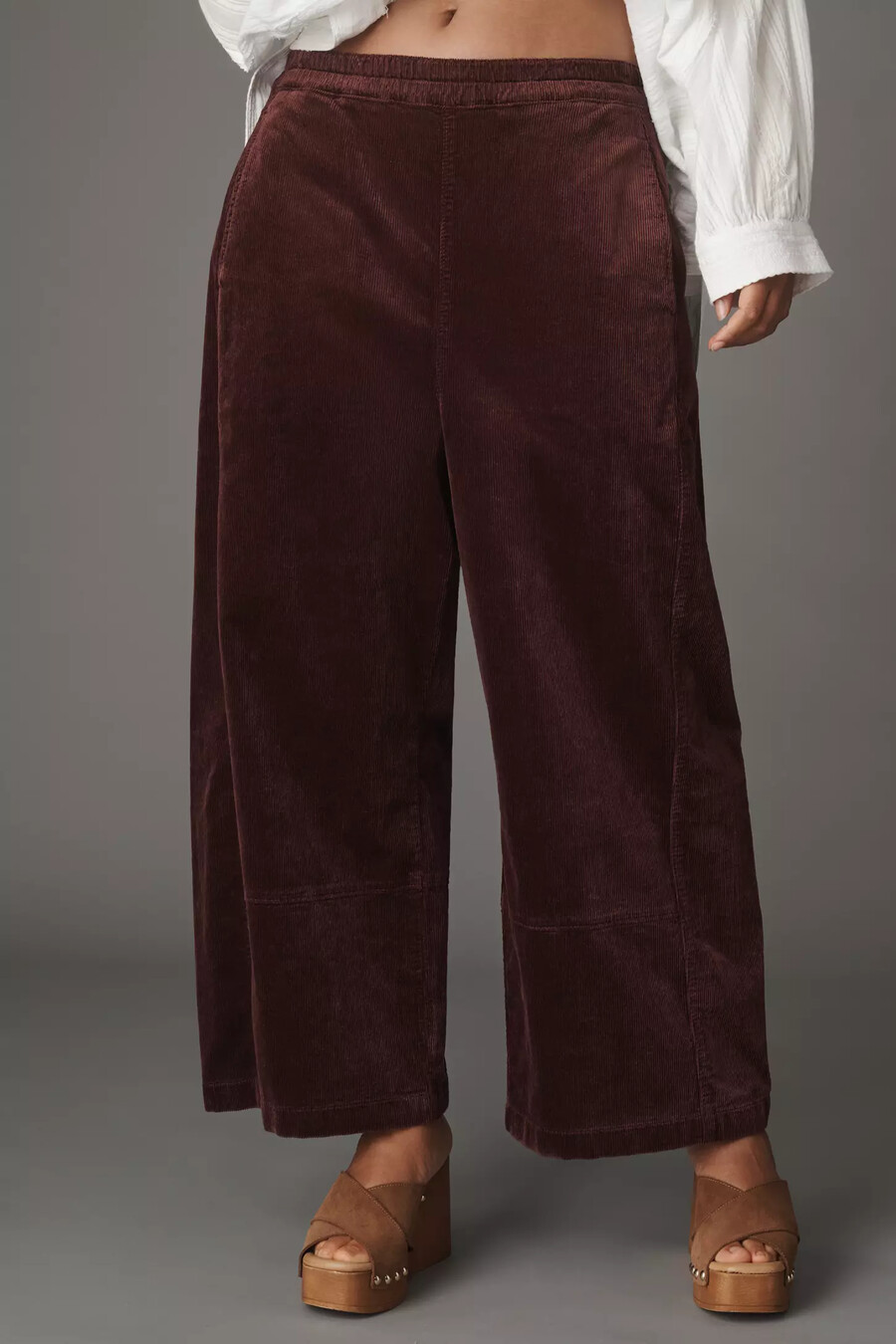 izzie relaxed pull-on barrel trousers från pilcro corduroy edition
