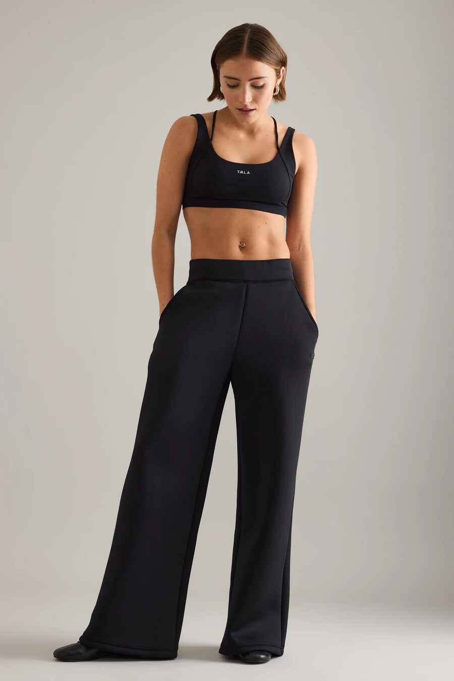 tala spacer joggingbyxor med vida ben